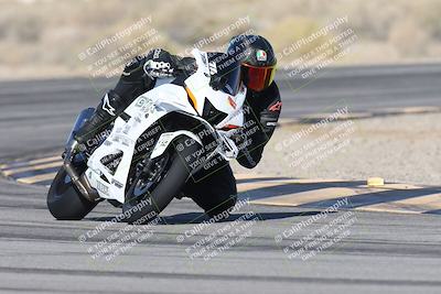 media/Nov-30-2025-TrackXperience (Sun) [[c0061d280f]]/1-Level 3/Session 3 (Turn 16)/